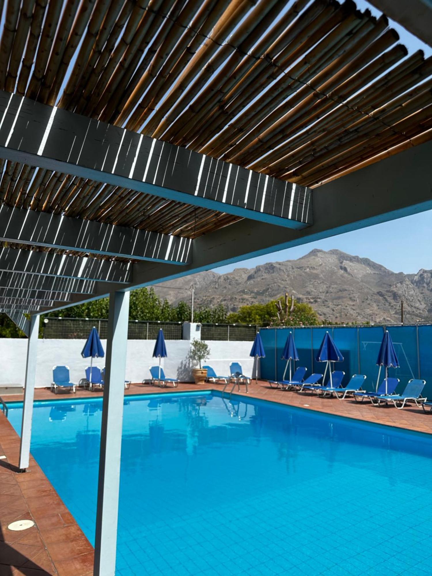 Blue Sky Apartment Frangocastelo Exterior photo