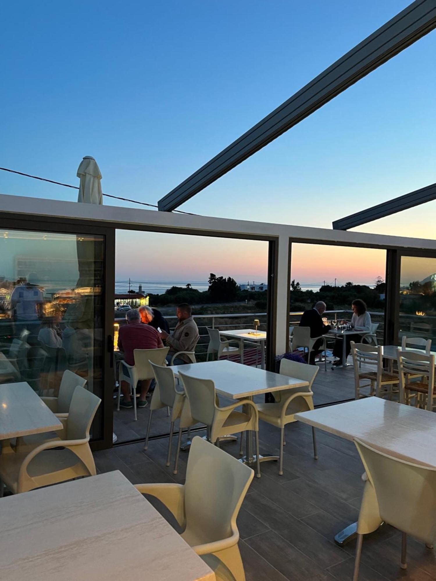 Blue Sky Apartment Frangocastelo Exterior photo